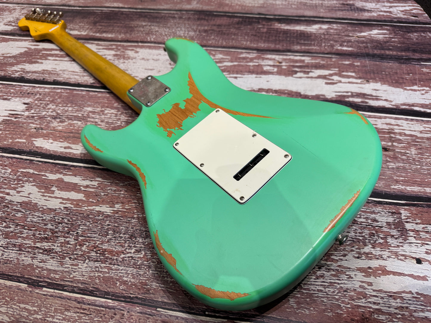Vintage V6 Icon Relic - Ventura Green