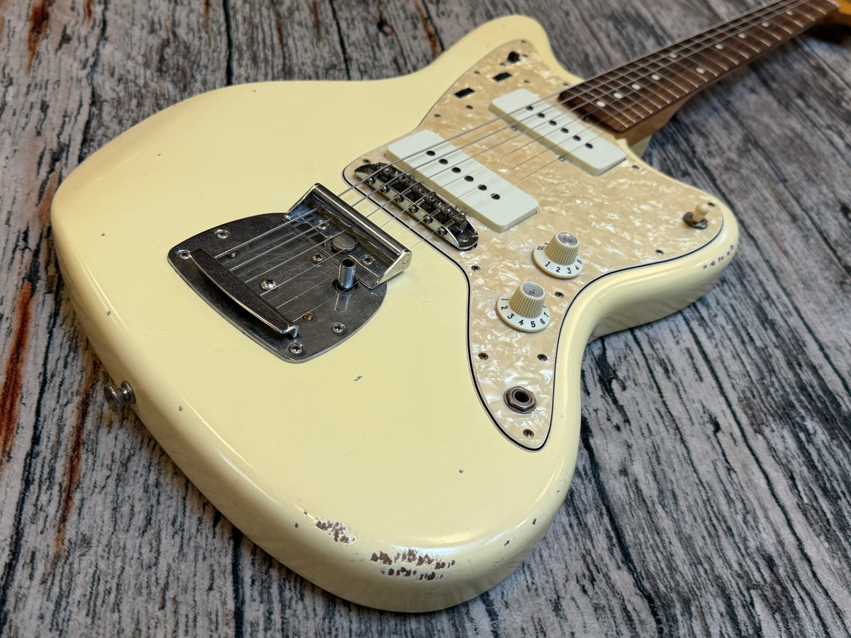 Fender 2015 Roadworn Jazzmaster Olympic White FSR