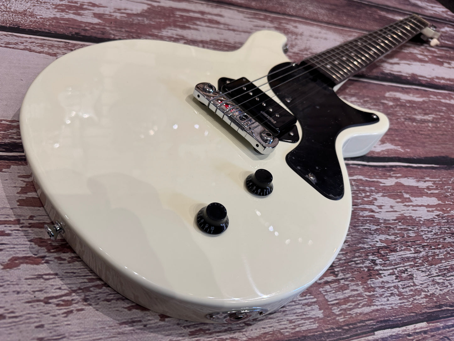 Vintage V130 DC P90 - vintage white - NOS