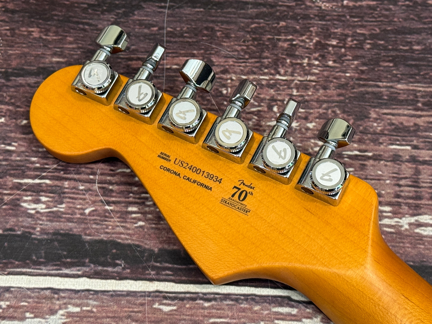 Fender American Ultra II Stratocaster 2024 - Sinister Red