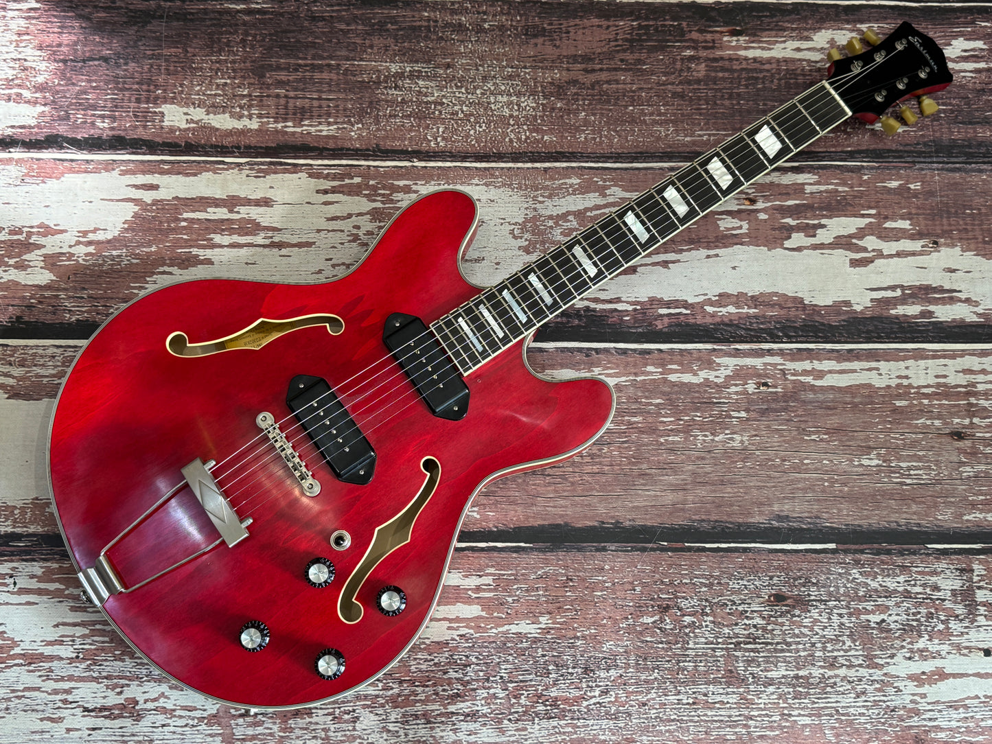 Eastman T64 TV-T Vintage Red - Minor B stock