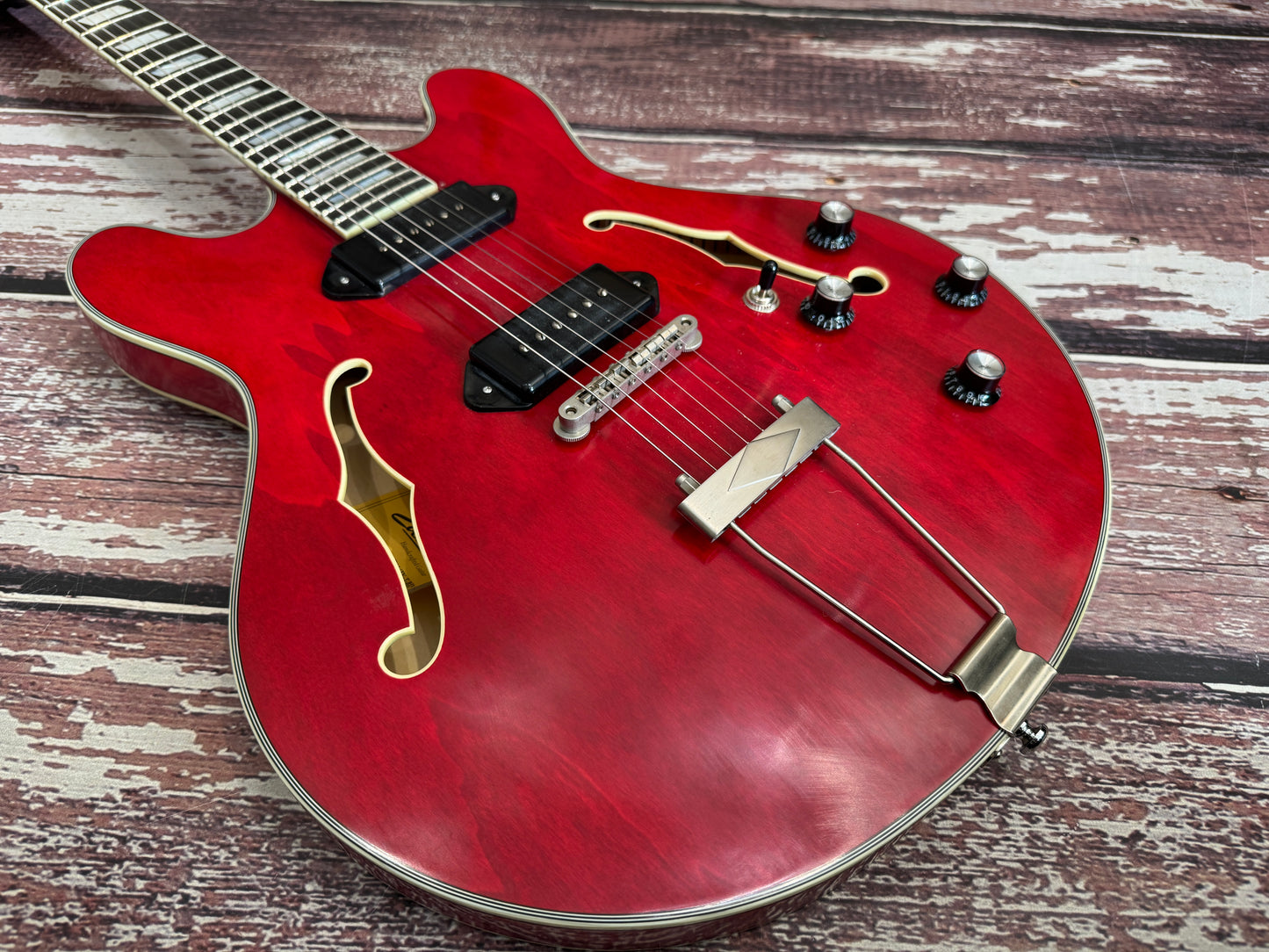 Eastman T64 TV-T Vintage Red - Minor B stock