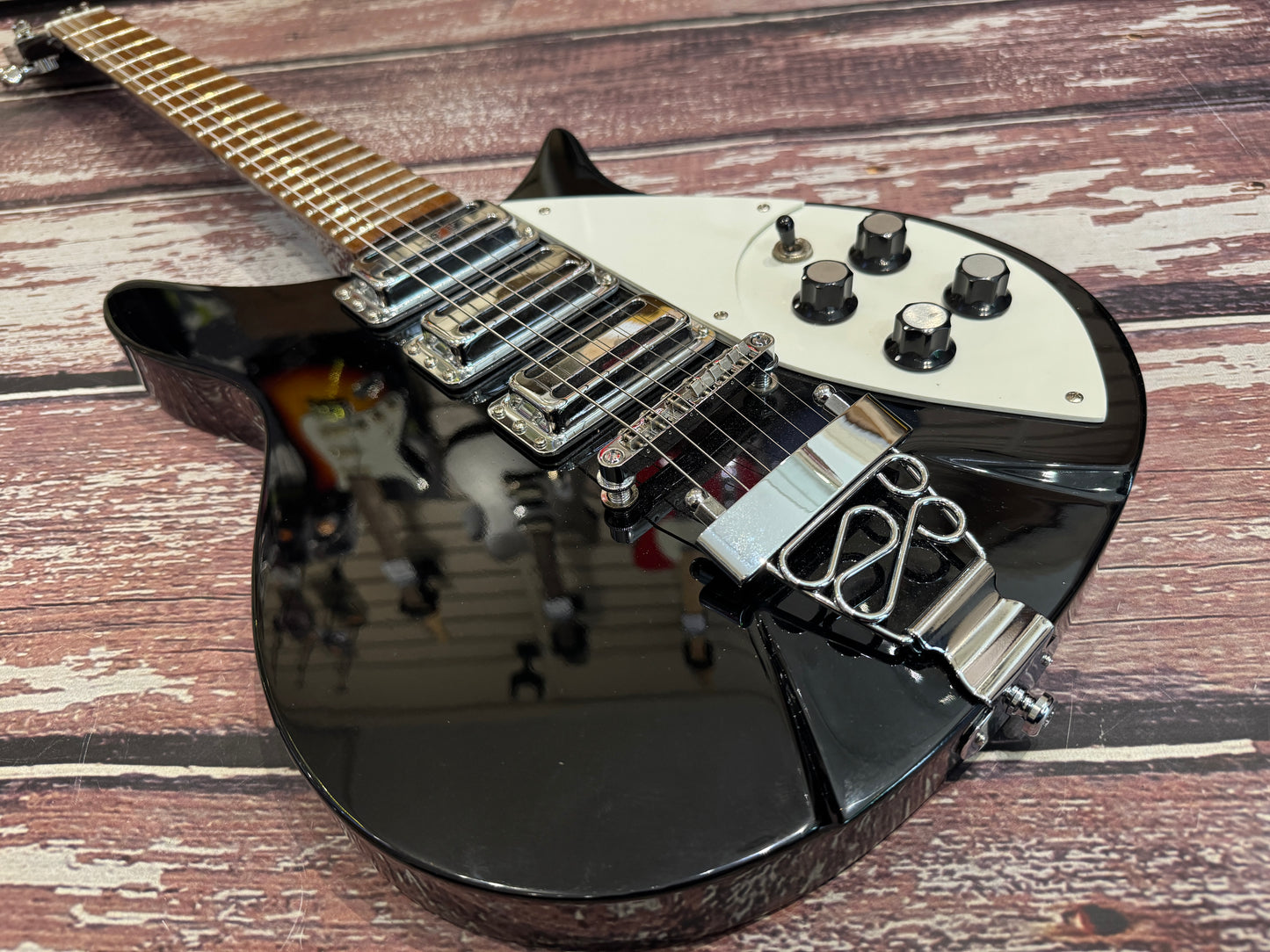 Rockinbetter 325 Style Lennon RB
