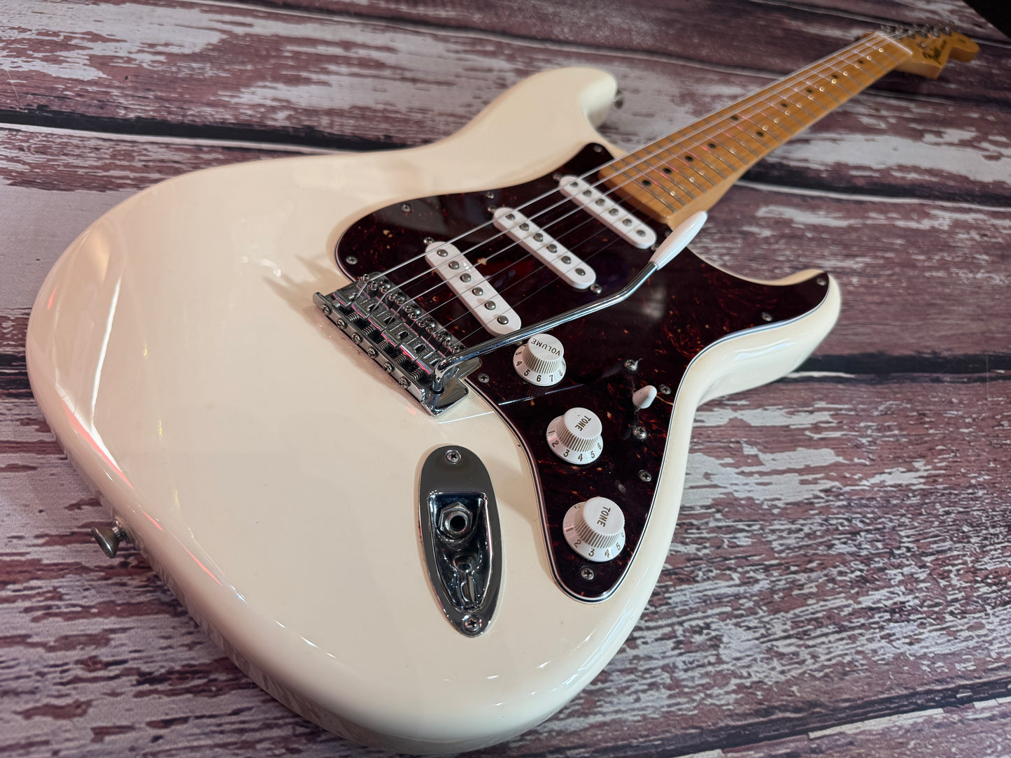Fender Standard Stratocaster - 2016 Mexican