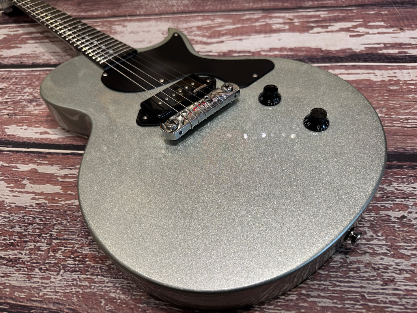 Vintage V120 P90 single cut - metallic silver