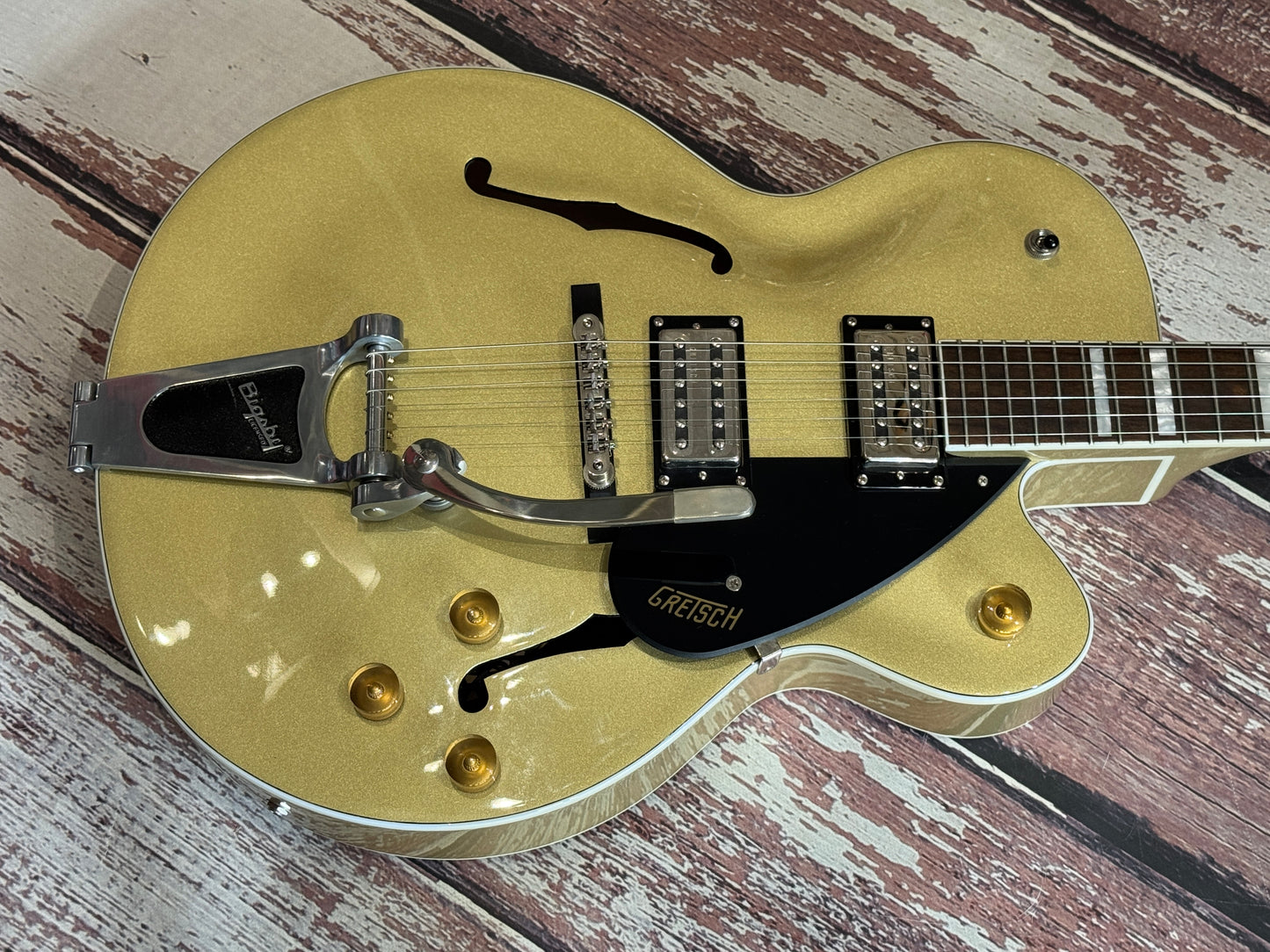 Gretsch G2420T HLW SC Bigsby in Gold Dust 2017