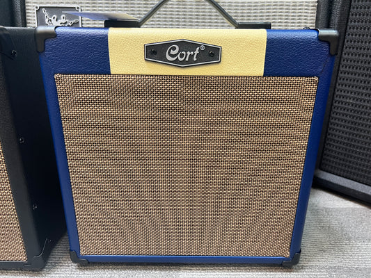 Cort CM 15 Reverb Guitar amplifier Blue