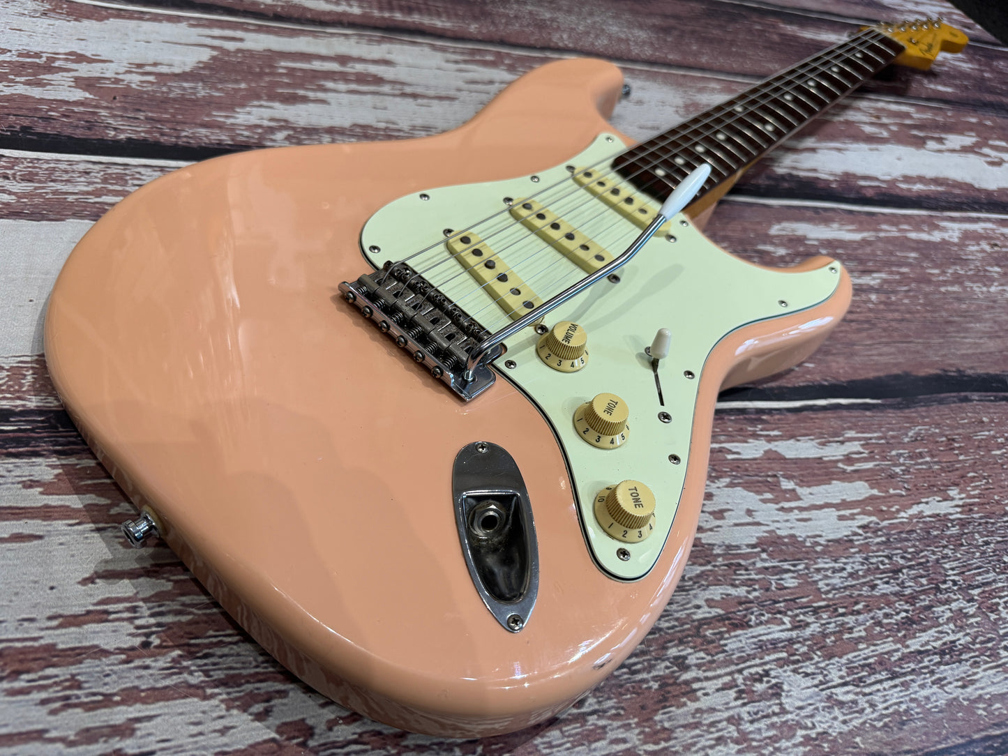 Fender ST62 Shell Pink Stratocaster - Japanese 2006-8