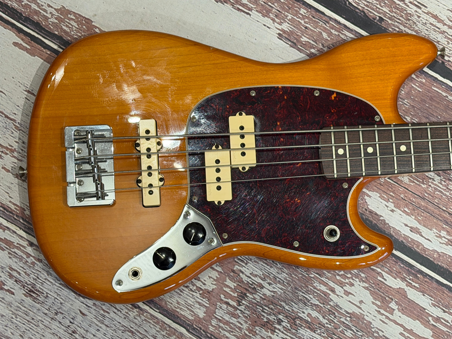 Fender Mustang Bass - Mexico 2019 Upgraded