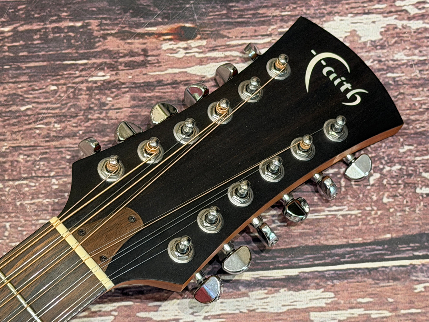 Faith Venus Naked 12 string - Electro acoustic