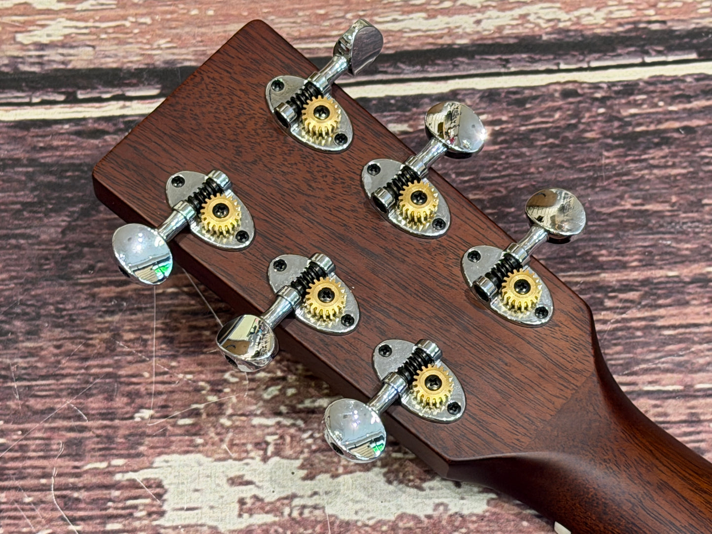 Auden - Artist Series Julia Rosewood Cedar Full Body Electro acoustic - All solid