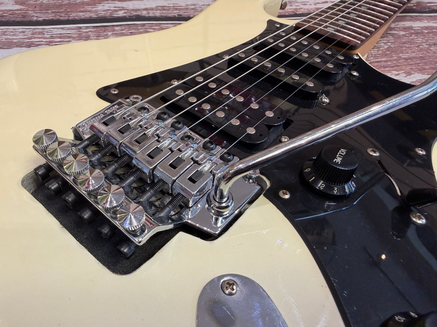 Ibanez Z series Silver Cadet