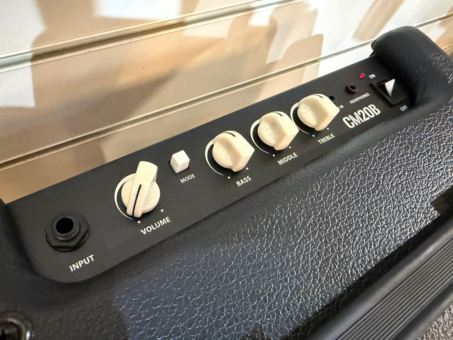 Cort CM20B Electric bass guitar practice amplifier Black