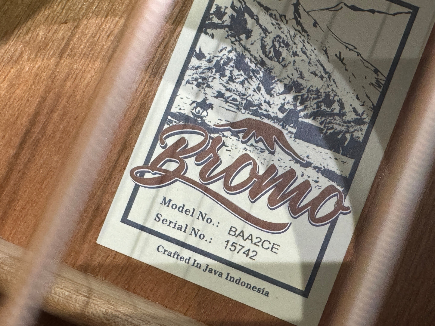 Bromo Appalachia series BAA2CE Grand Auditorium electro acoustic guitar.