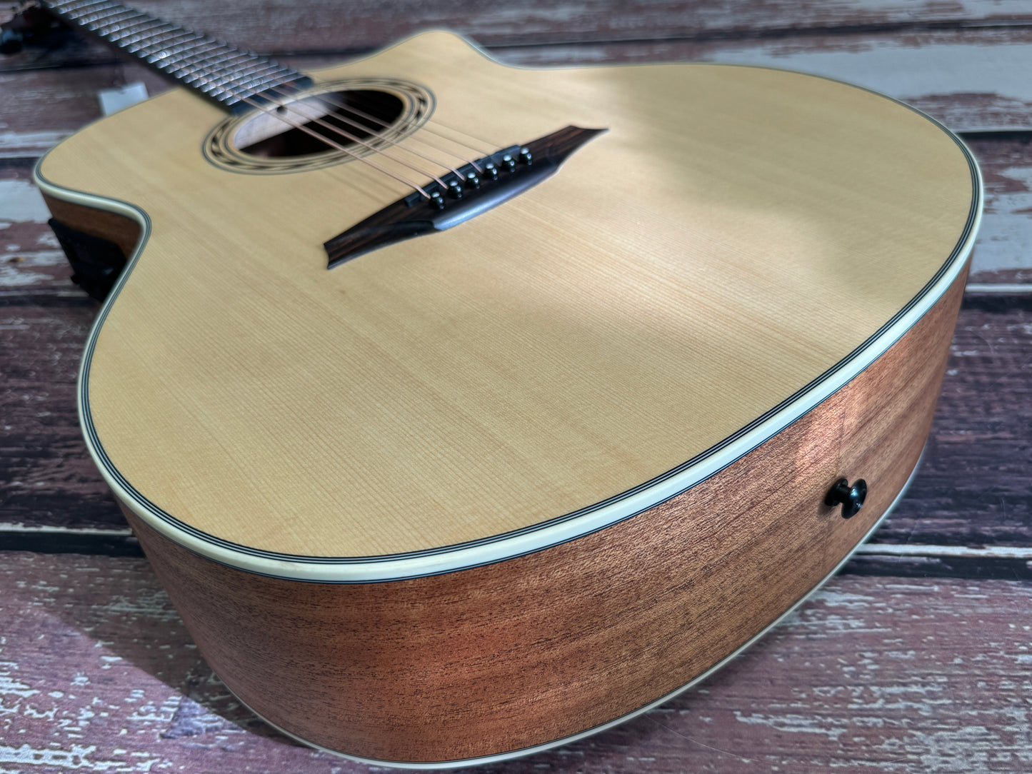 Bromo Appalachia series BAA2CE Grand Auditorium electro acoustic guitar.