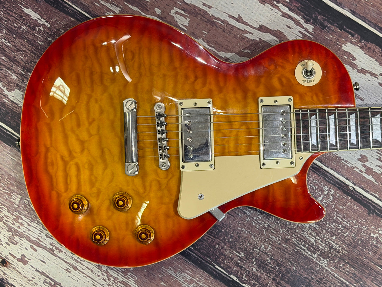 Epiphone Les Paul Standard Pro - Quilt top