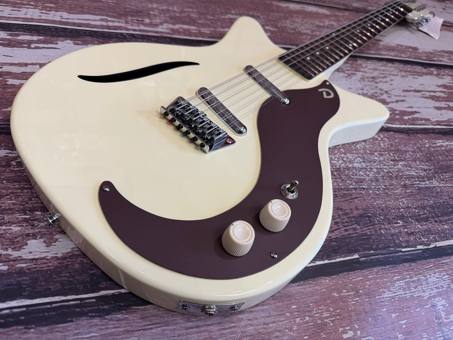 Danelectro Vintage 12 String Guitar ~ Vintage White (Ex-Demo)