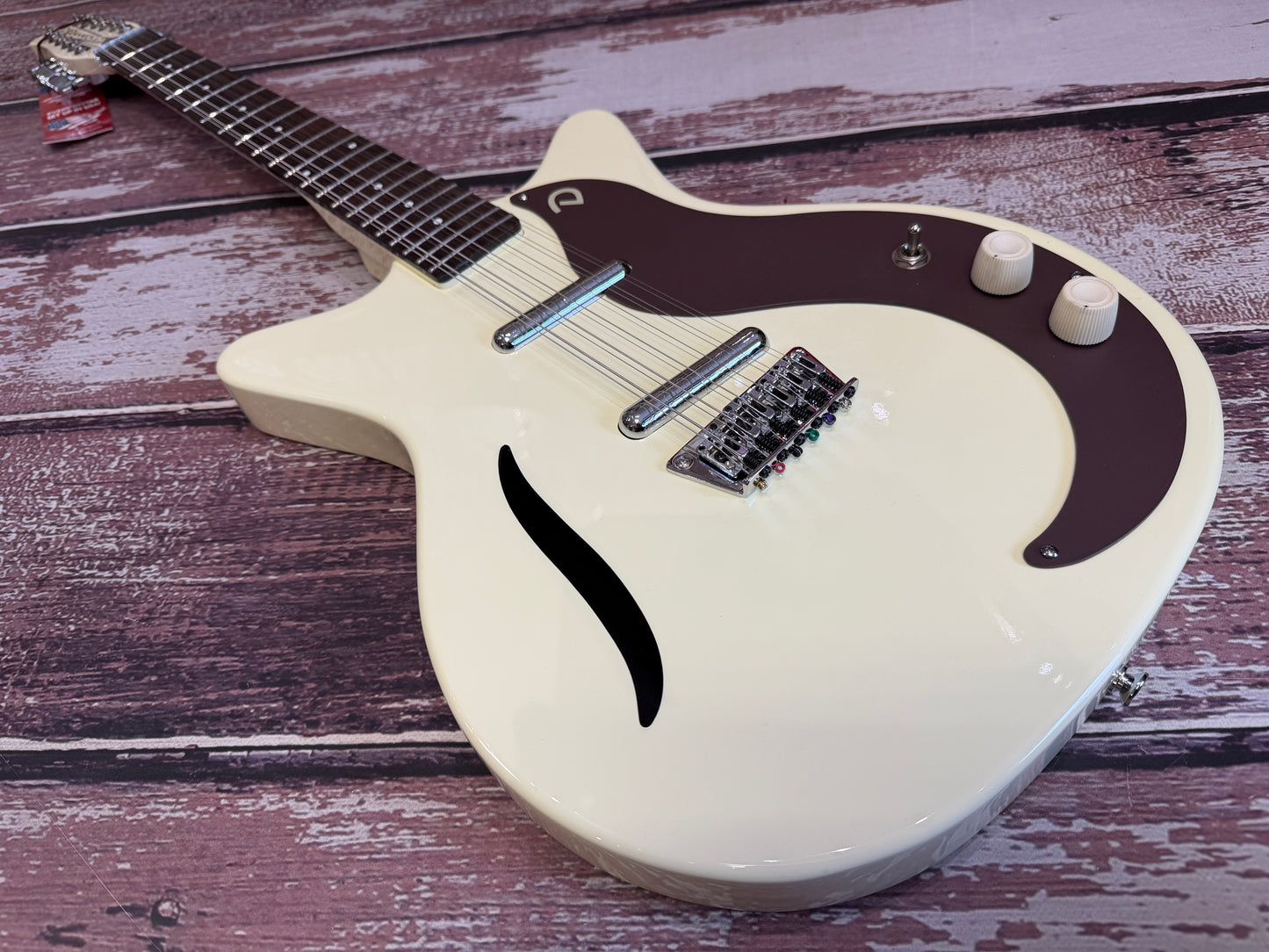 Danelectro Vintage 12 String Guitar ~ Vintage White (Ex-Demo)