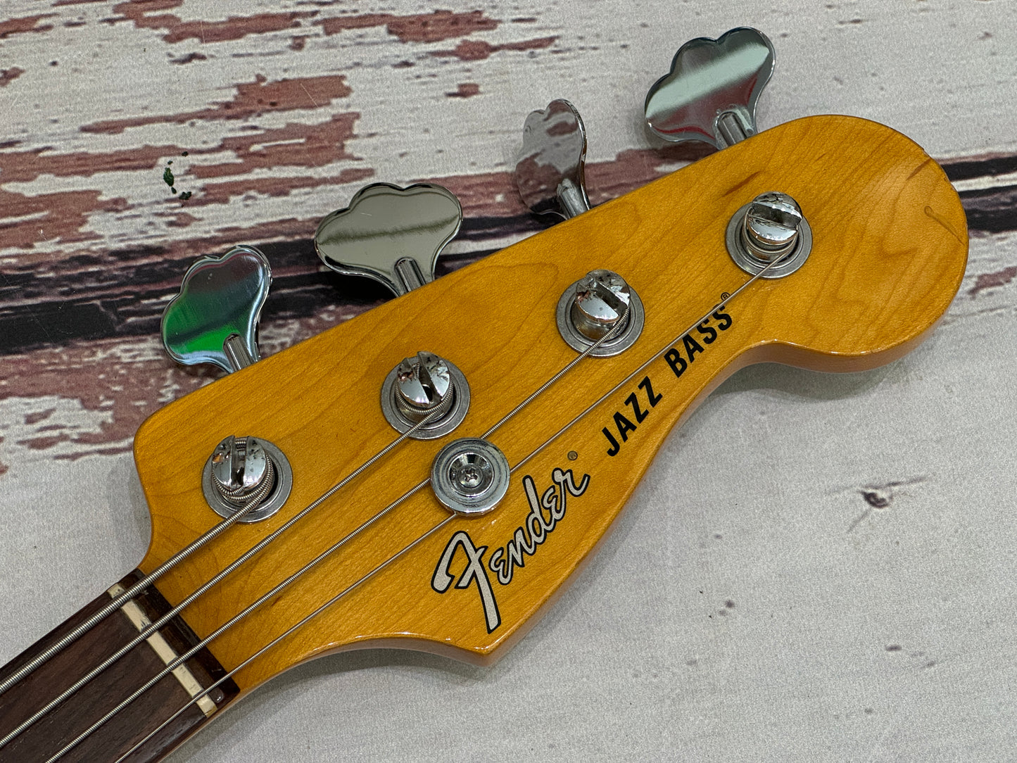 Fender Modern Player Satin Jazz Bass