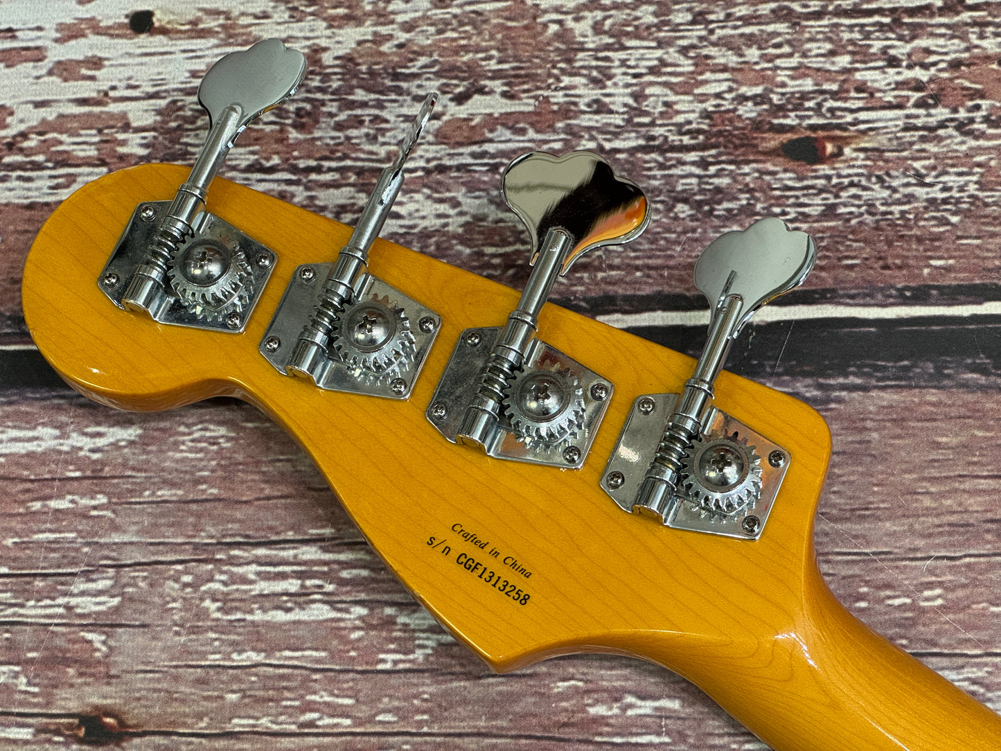 Fender Modern Player Satin Jazz Bass