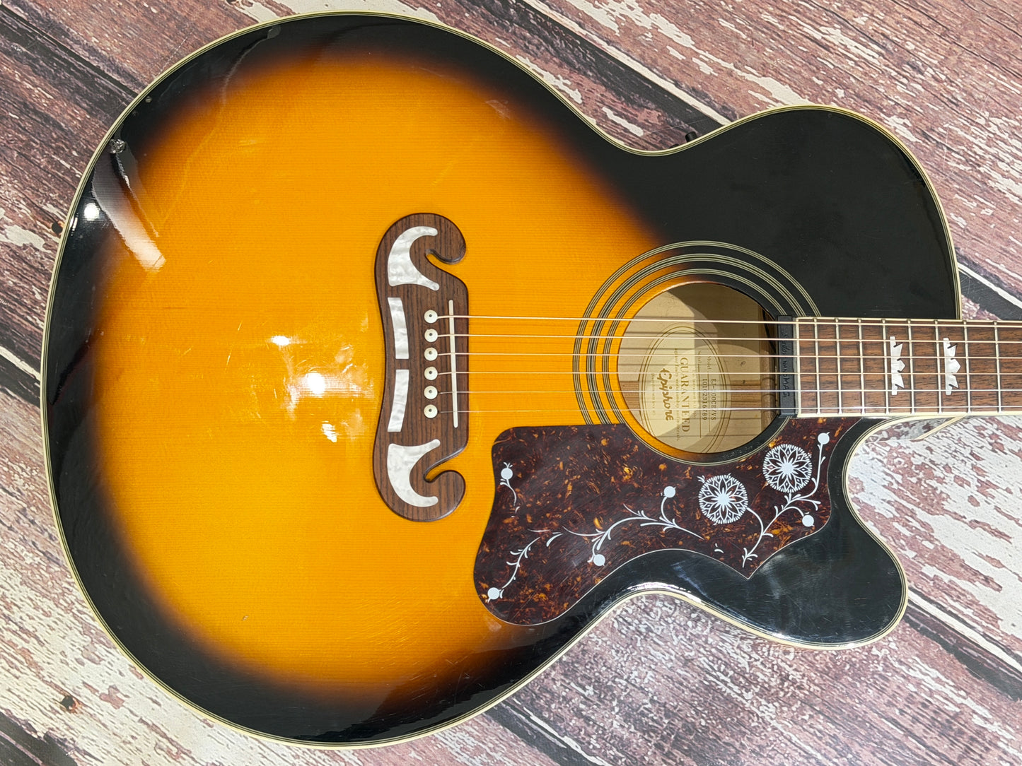 Epiphone EJ200CE Jumbo stereo twin pickups