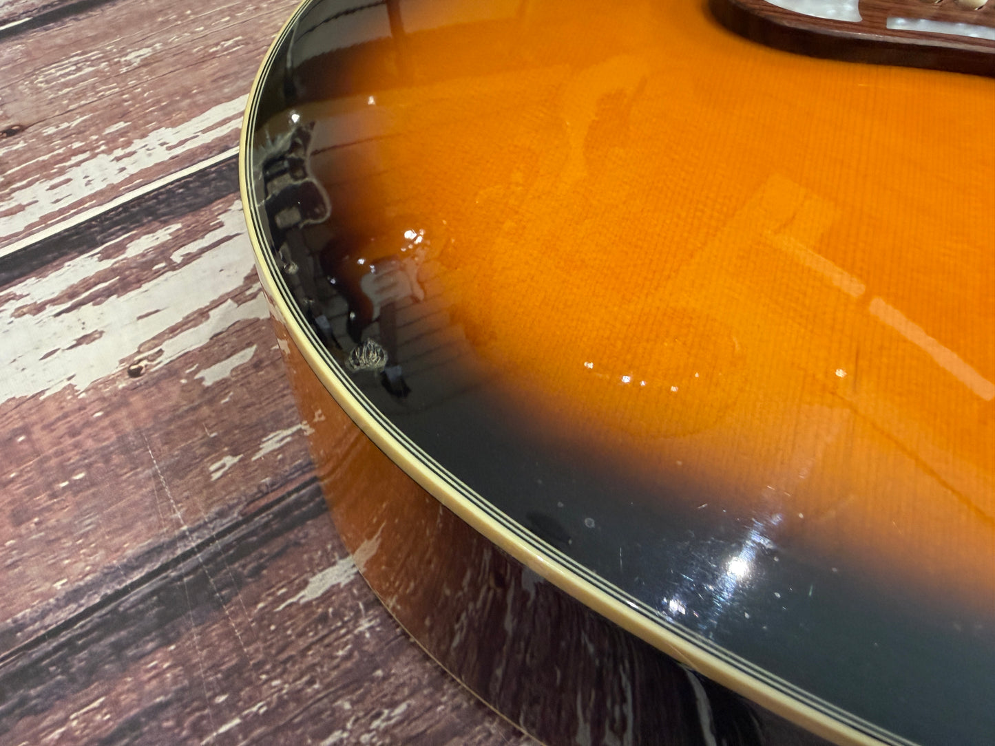 Epiphone EJ200CE Jumbo stereo twin pickups