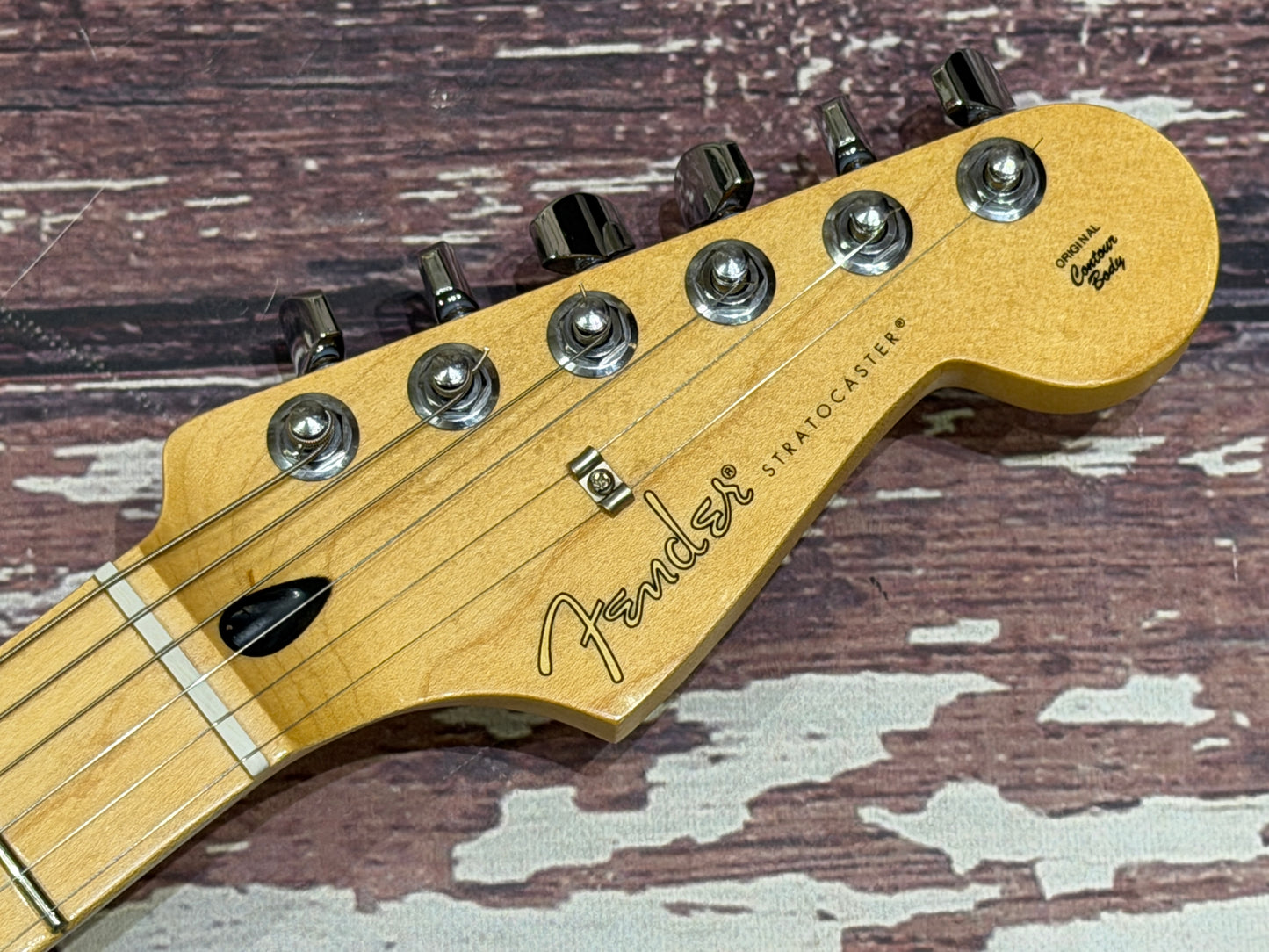 Fender Standard Stratocaster - Arctic White - 2020 Mexican