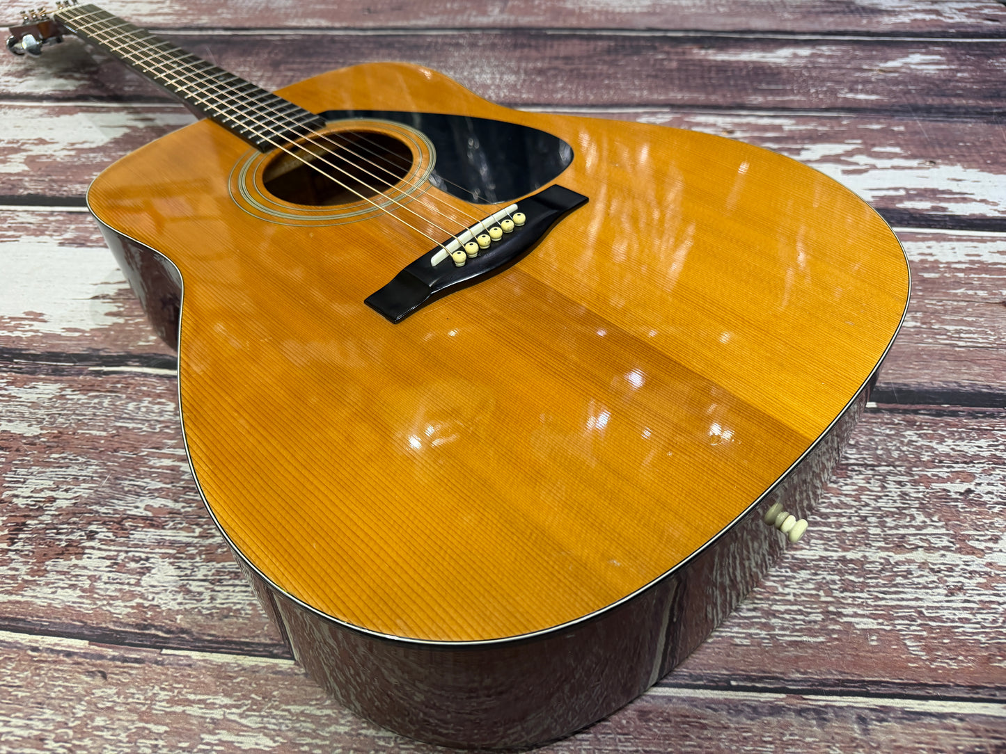 Yamaha FG411S Solid Top Acoustic