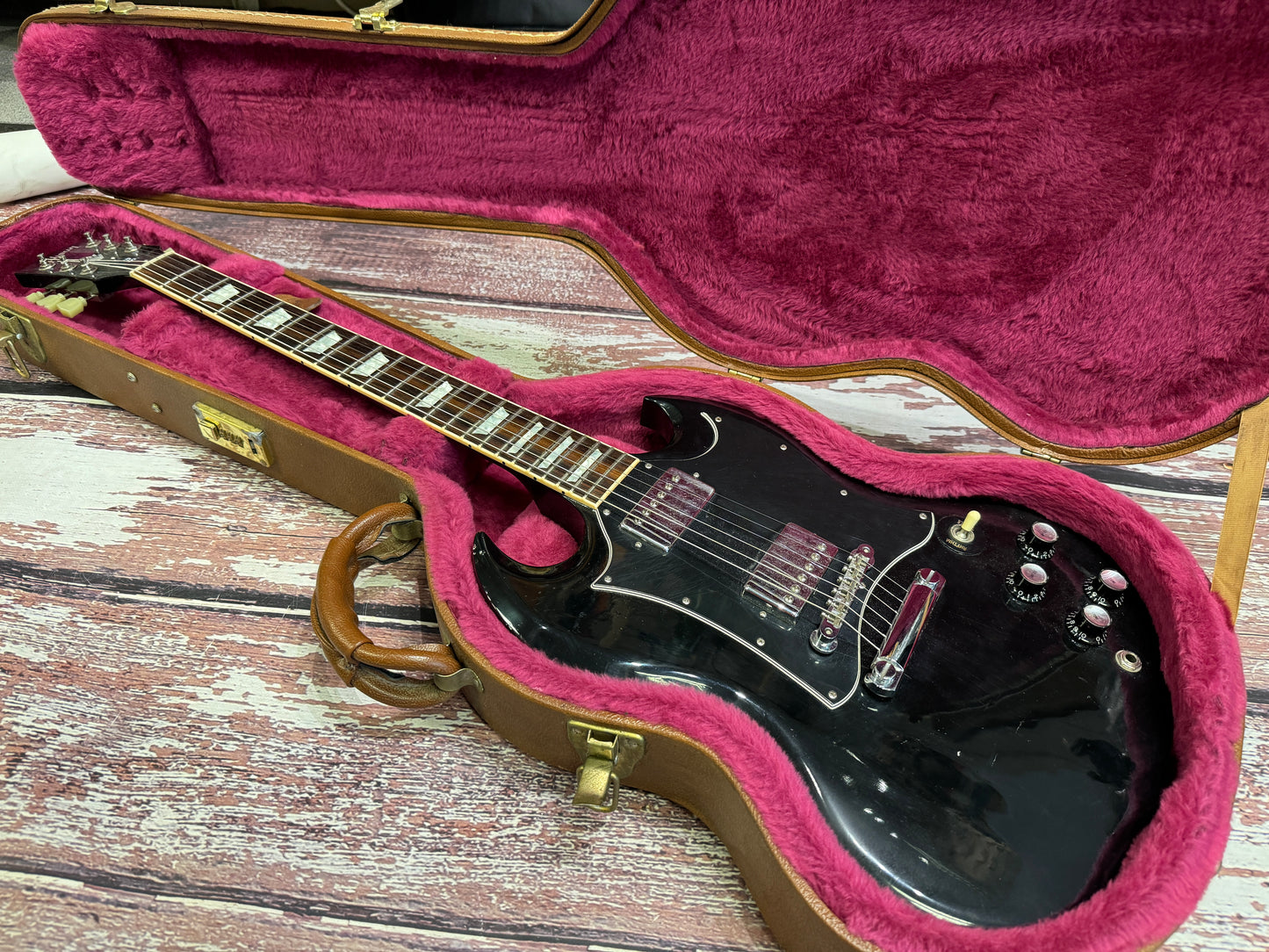 Gibson USA SG Standard with Case 2001