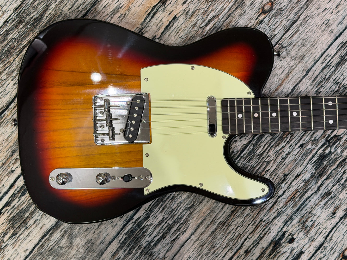 Vintage V20 Coaster T-Style electric guitar SUNBURST - STARTER PACK