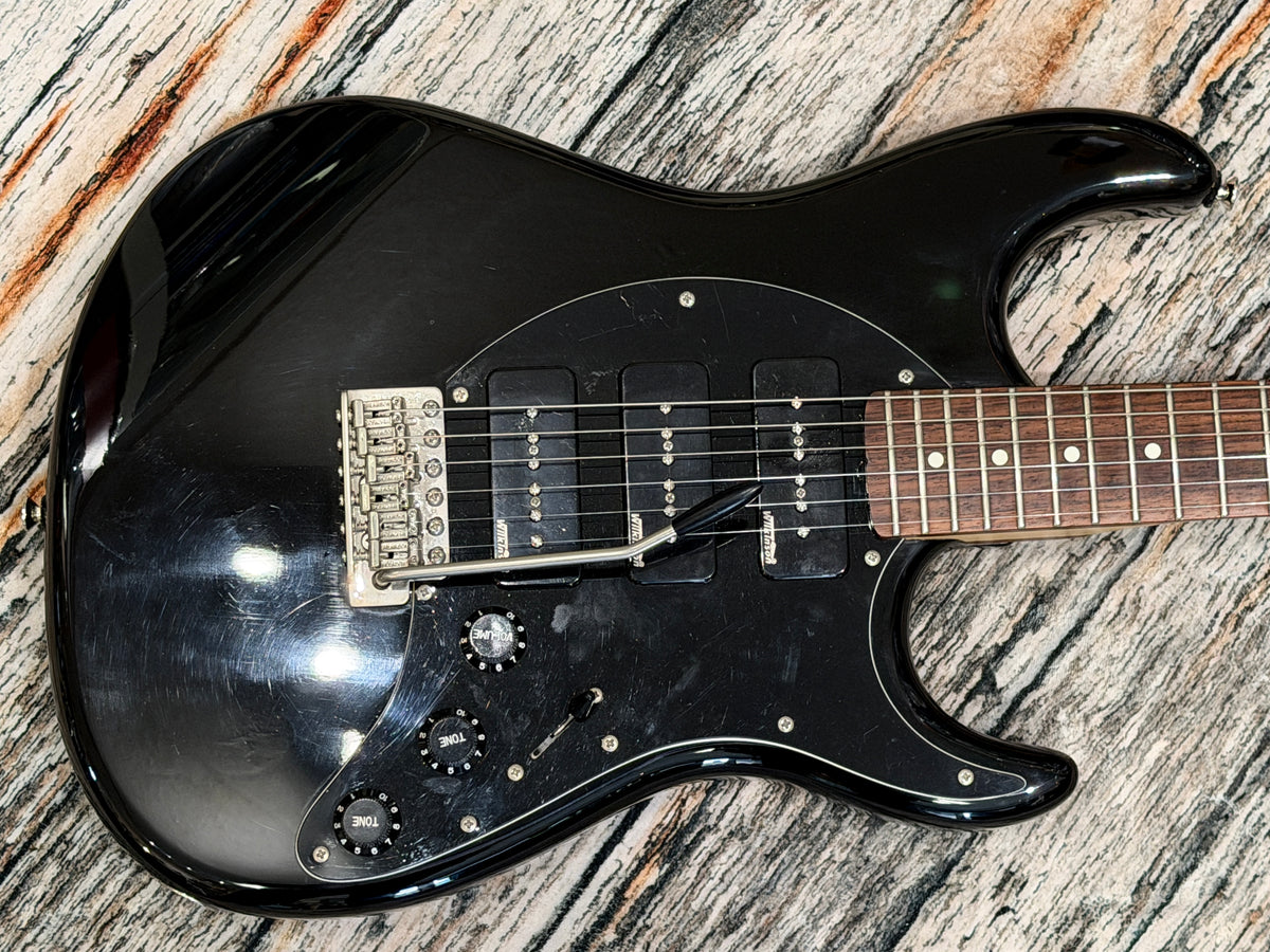 Vintage Advance AV6 - Black