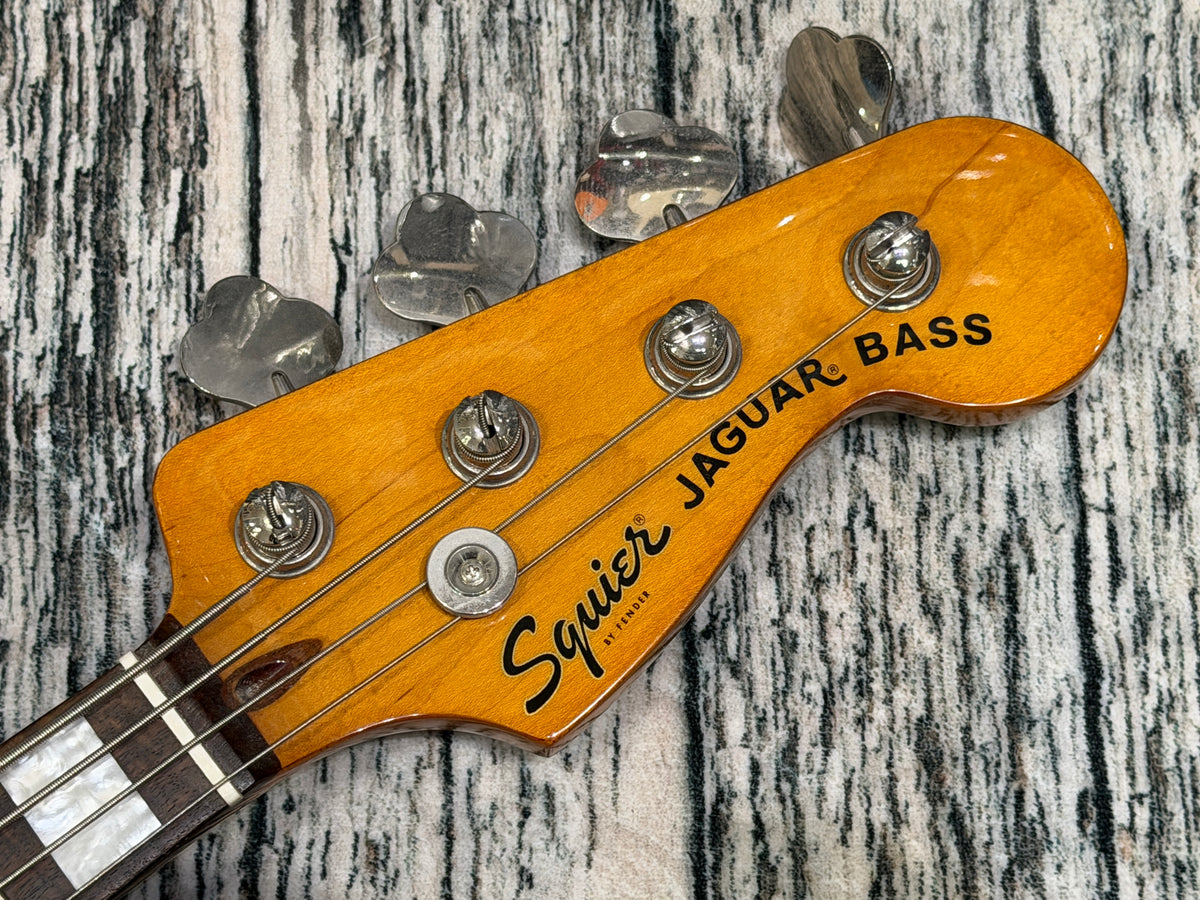 Squier Classic Vibe 70s Jaguar Bass
