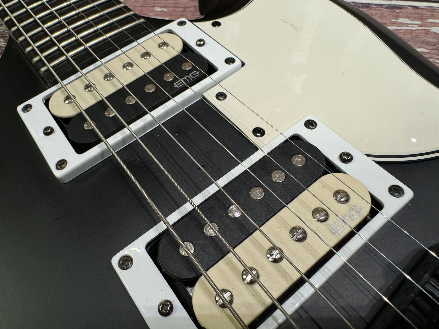 ESP LTD Viper 2005 30th Anniversary Ltd Edition EMG