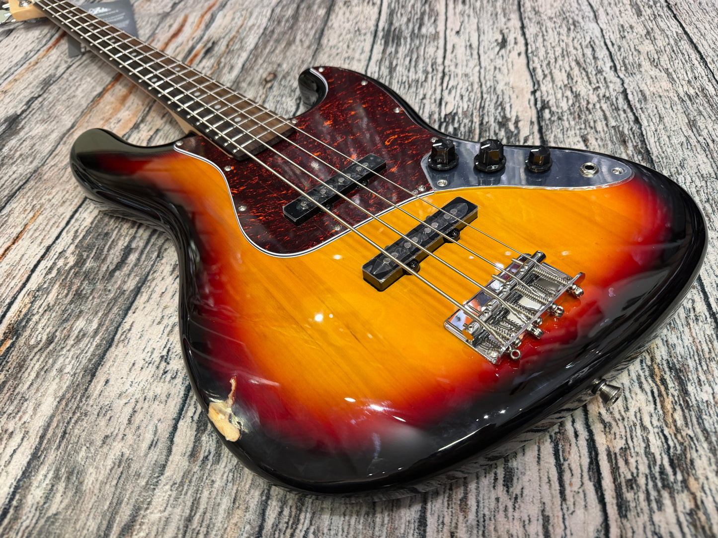 Aria STB "Jazz" Bass style - Relic New - Sunburst B-Stock