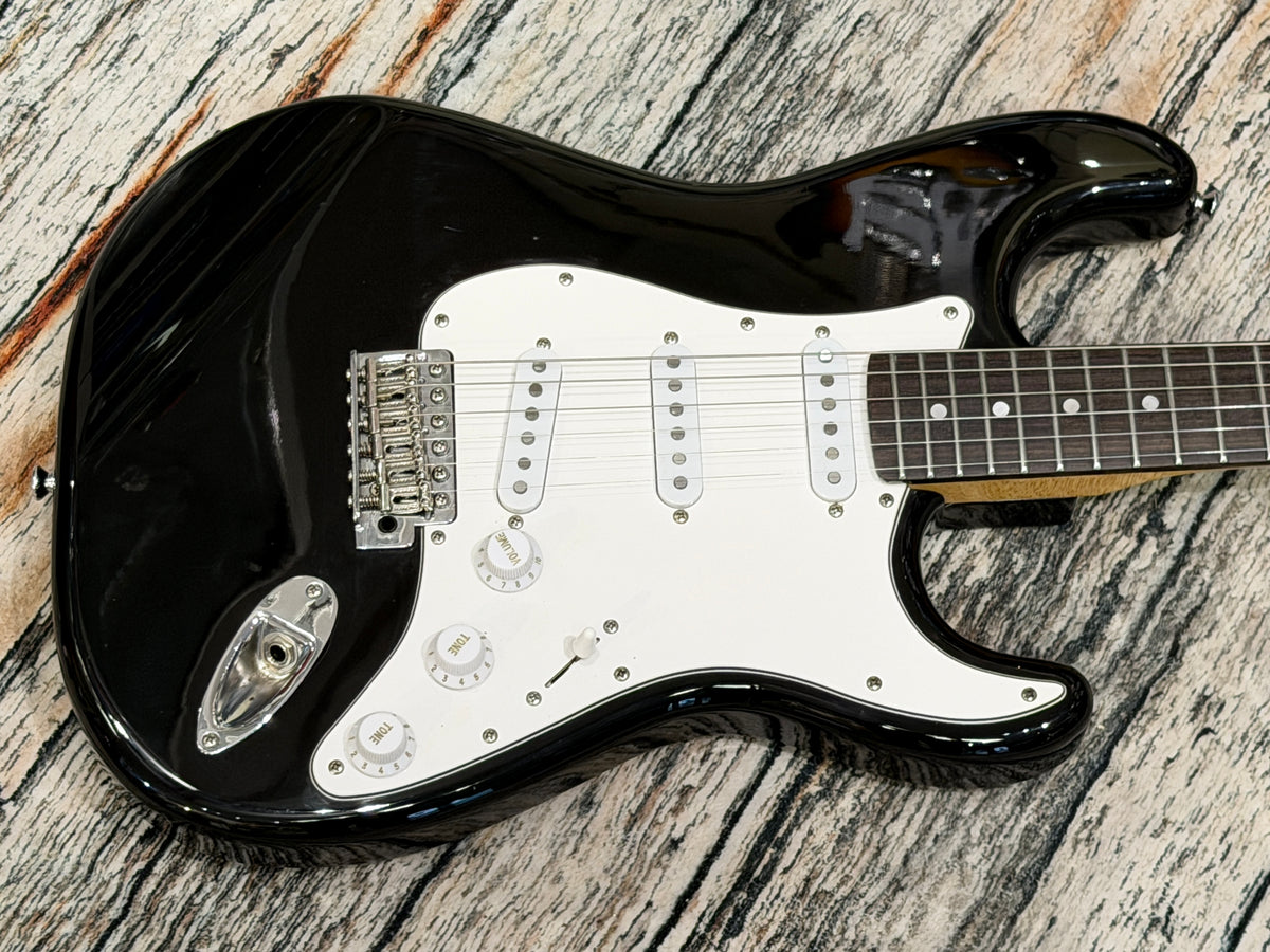 Vintage V6 "Stratocaster" style - Black - Rosewood