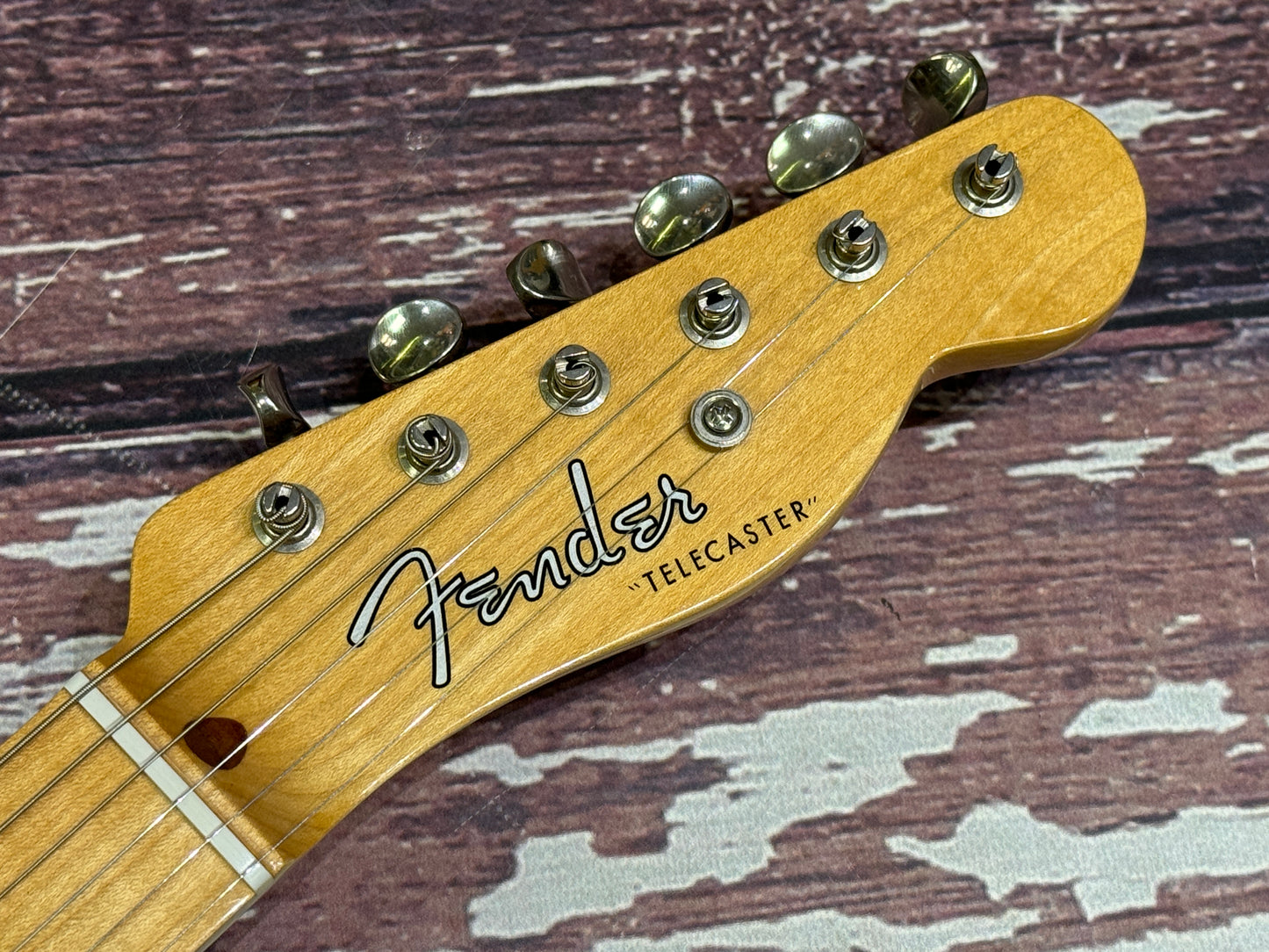 Fender Baja Telecaster "S1" switching, butterscotch.