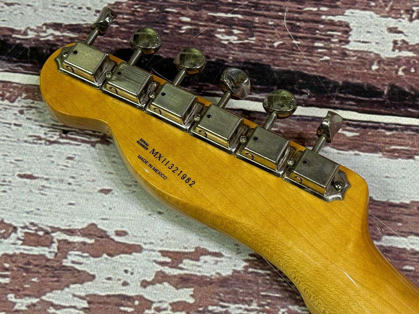 Fender Baja Telecaster "S1" switching, butterscotch.
