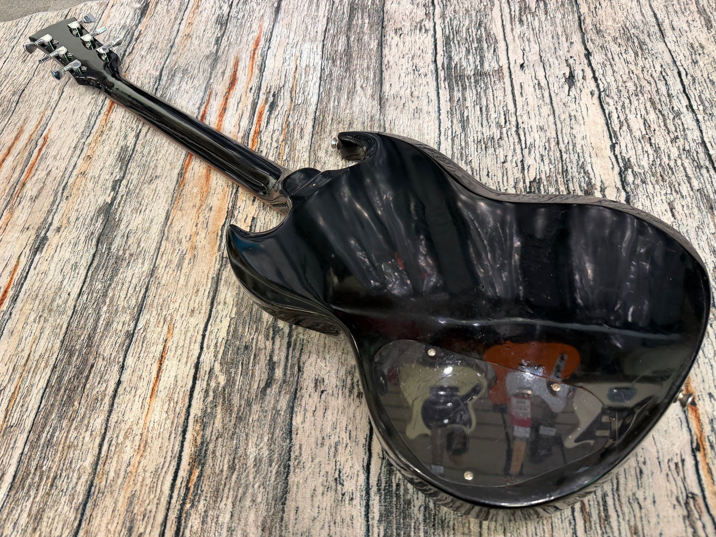 Vintage SG, Bigsby Modded