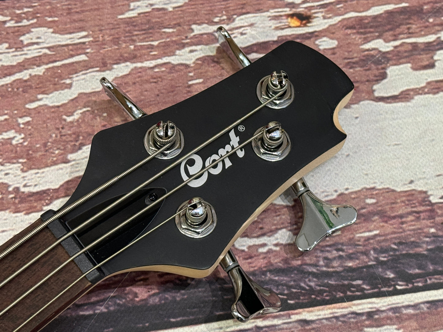 Cort Action Junior Bass 3/4 scale