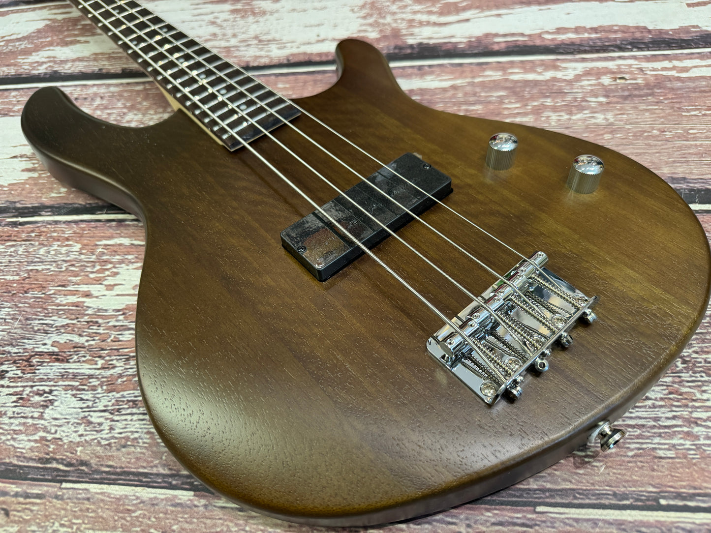 Cort Action Junior Bass 3/4 scale