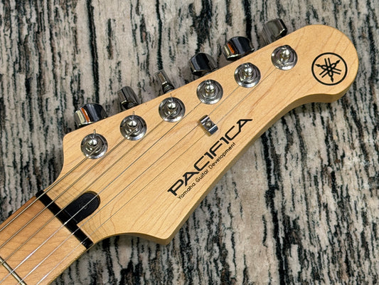 Yamaha Pacifica PAC 112VM