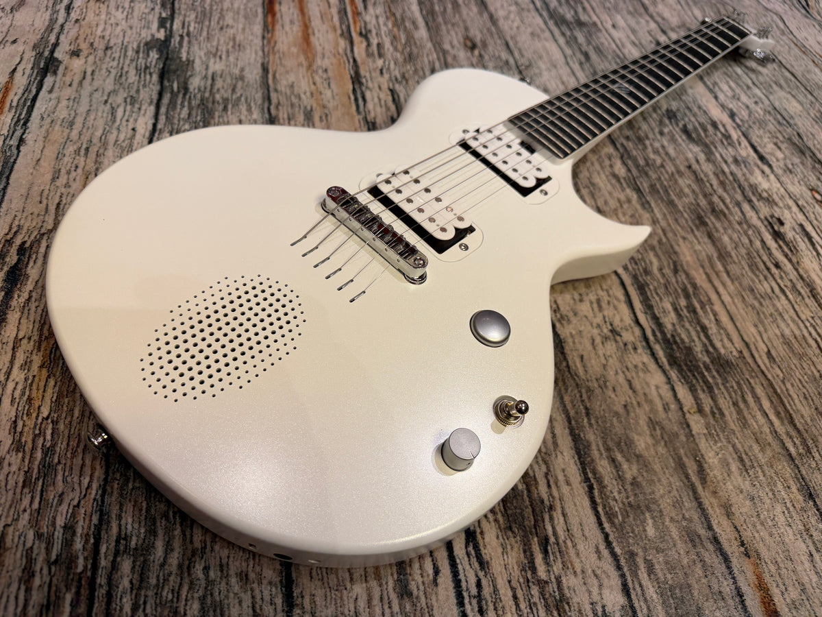 Enya Nova Go Sonic - Smart guitar with FX and built in speaker