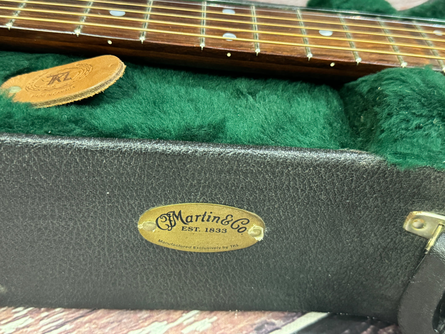 Martin USA 000M electro (Fishman) 2000 with Martin hard case