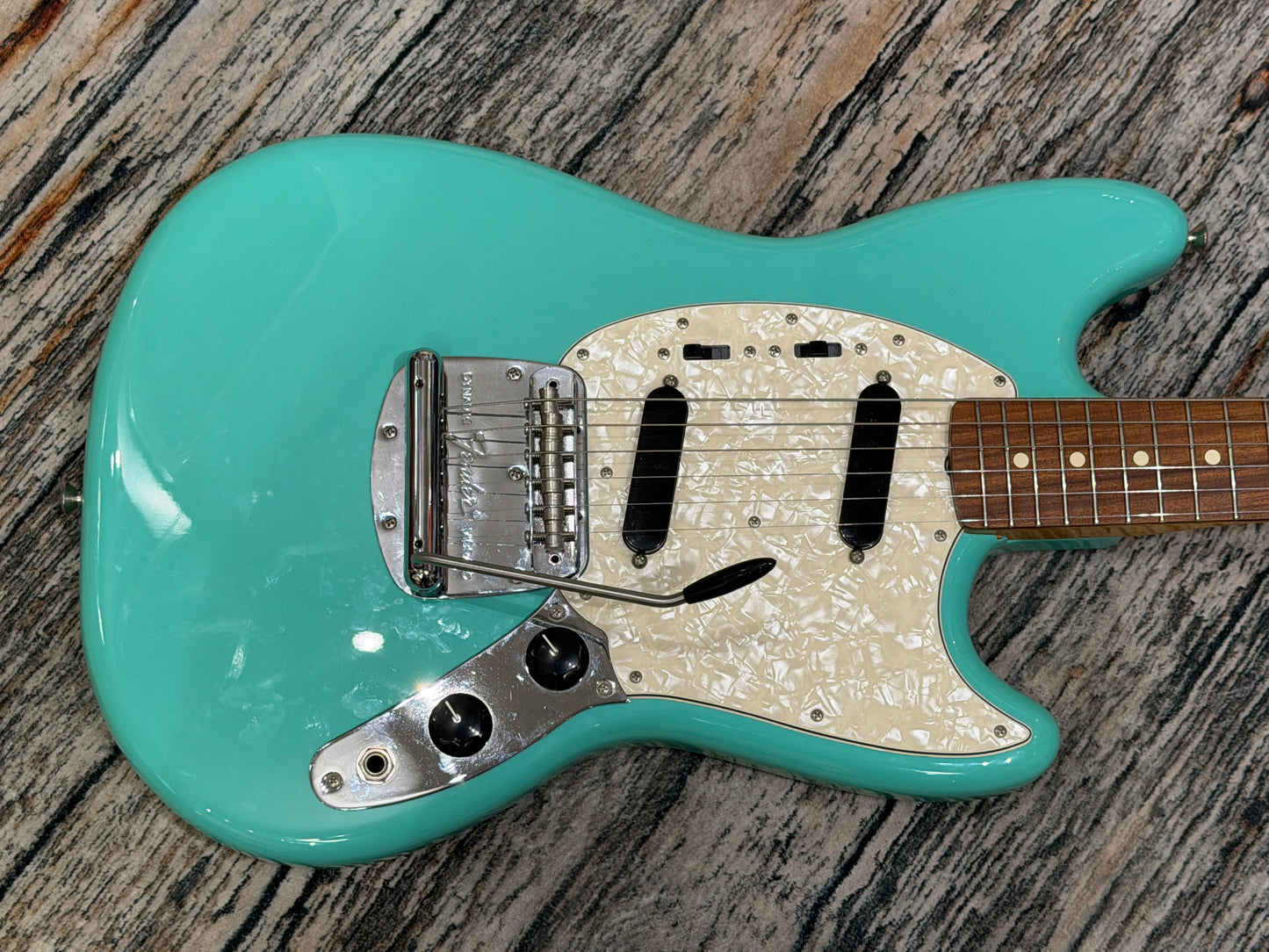 Fender Mustang Vintera 60s 2019