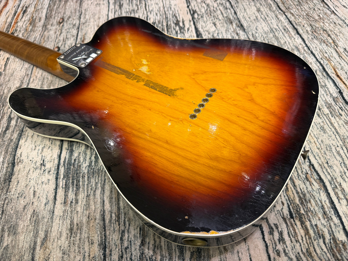 Fender Custom Shop Limited Edition '63 Relic Sunburst Telecaster