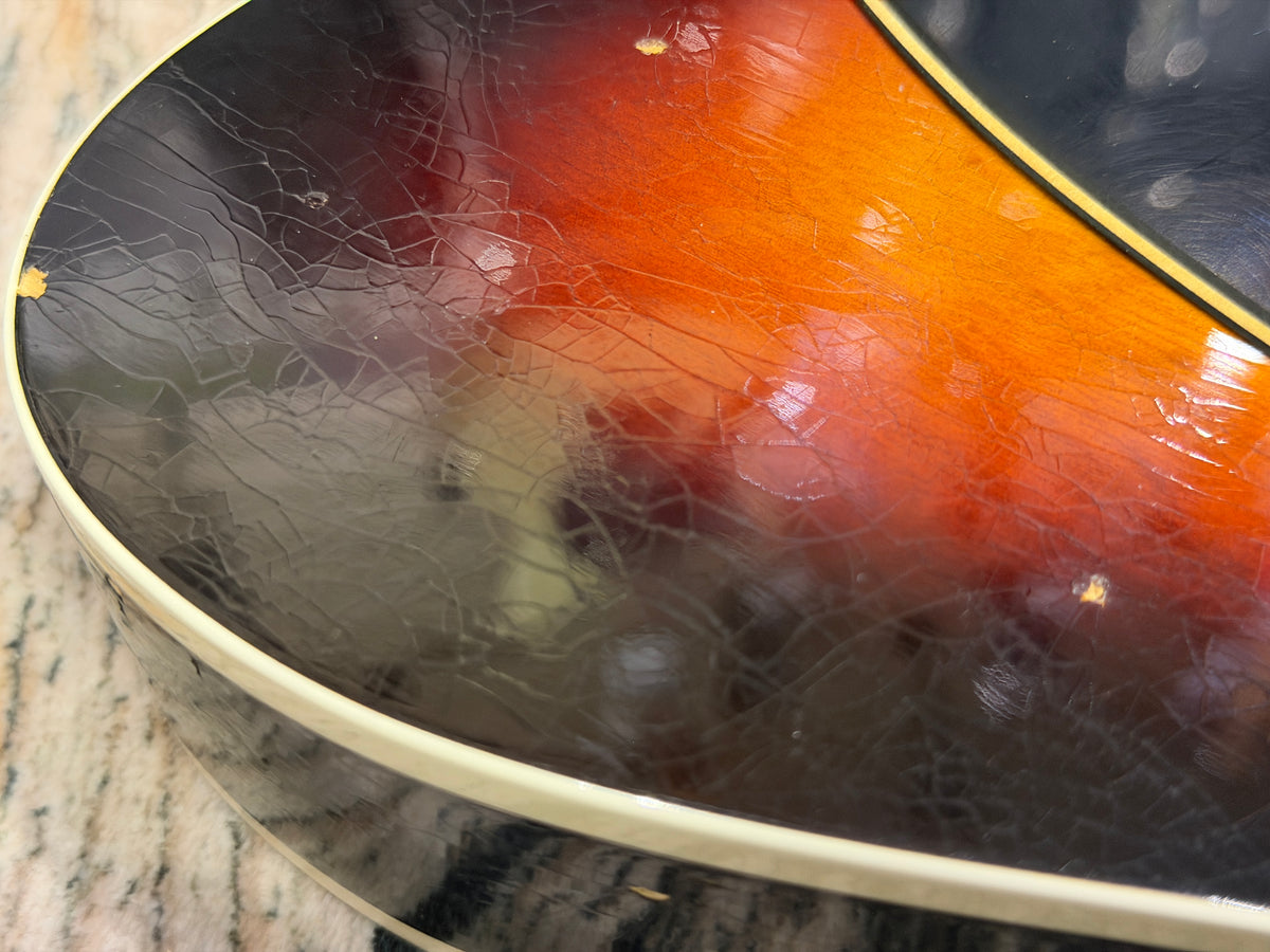 Fender Custom Shop Limited Edition '63 Relic Sunburst Telecaster