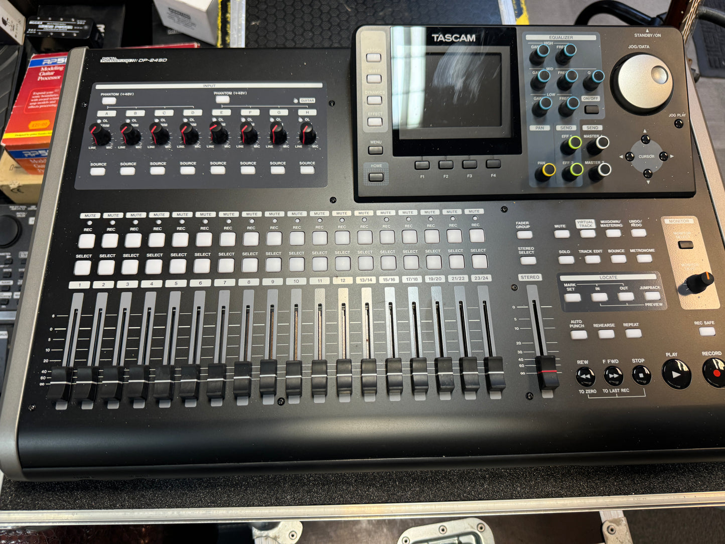 Tascam DP-24 SD Porta-studio with flight case