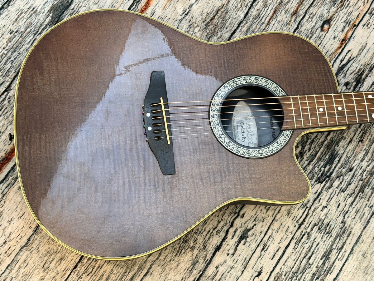 Ovation Celebrity CC-028 Shallow bowl electro acoustic