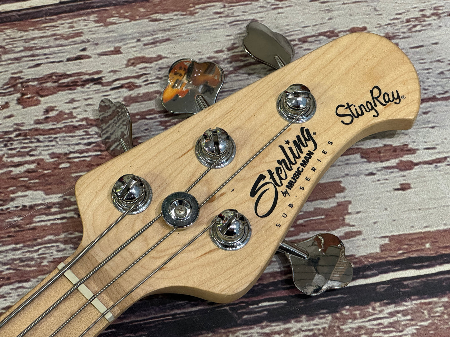MusicMan Sterling Sub Stingray active 4 bass