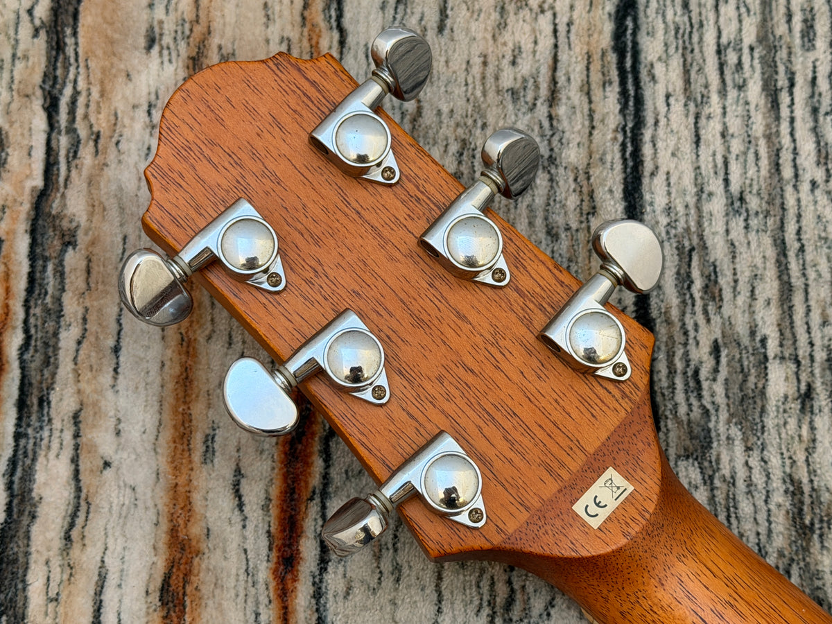 Crafter GAE6 Electro acoustic Grand Auditorium